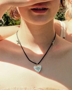 Collier Médaillon Ensoleillé