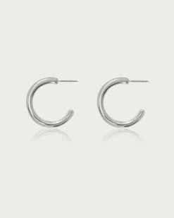 Les Boucles d'Oreilles Créoles Simples En Argent