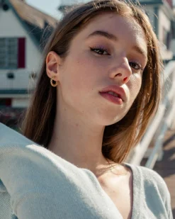 Mucho Twirl Huggie Boucles d'Oreilles