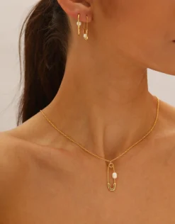 Petites Boucles d'Oreilles À Épingle À Nourrice